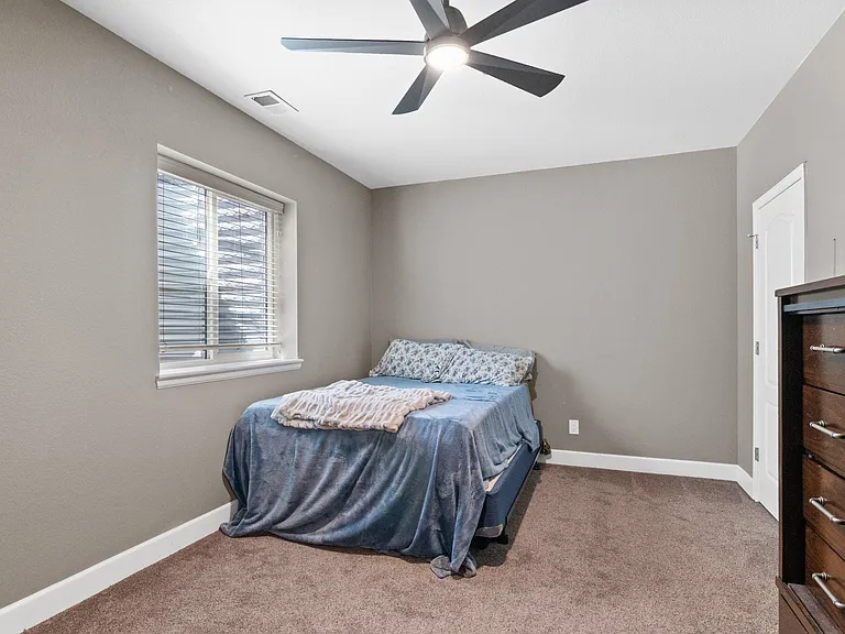 12065 Blakeford St — Photo 31