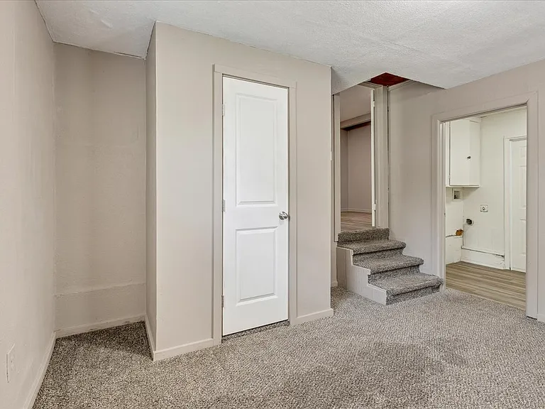 1536 SW 52nd St — Photo 25