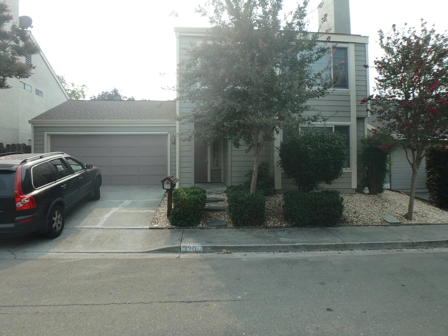 330 Meadowood Cir photo 1