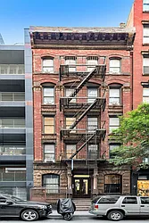 331 West 16th Street in Chelsea