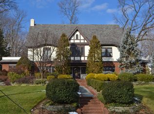 282 W End Ave, Ridgewood, NJ 07450