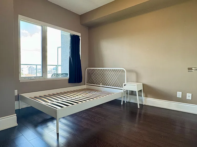 273 S Park Rd #1201 — Photo 16