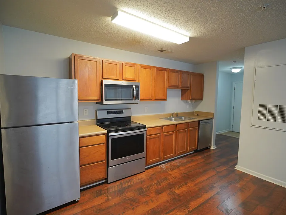 3000 S Adams St #831