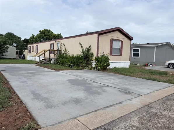 116 Guadalupe St #116, Bastrop, TX 78602