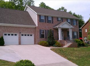 6929 Lake Bluff Ct, Knoxville, TN 37920