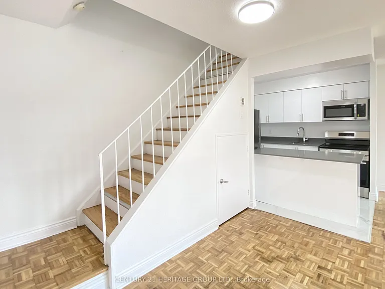 7555 Goreway Dr #153 — Photo 7