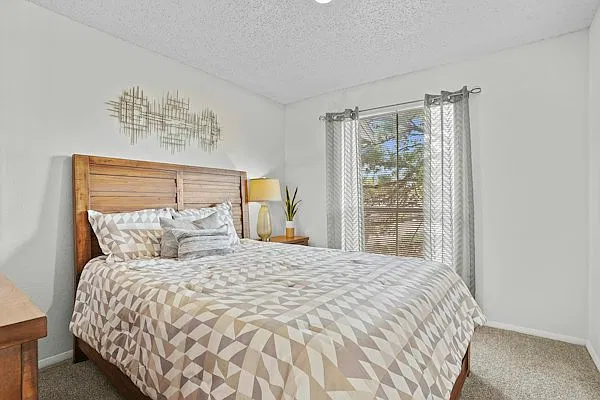 Windsail Apartments — Photo 3