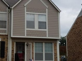 24 Abbey Rd, Euless, TX 76039