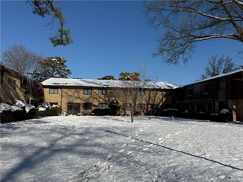 55 Pinebrook Pl Photo 1