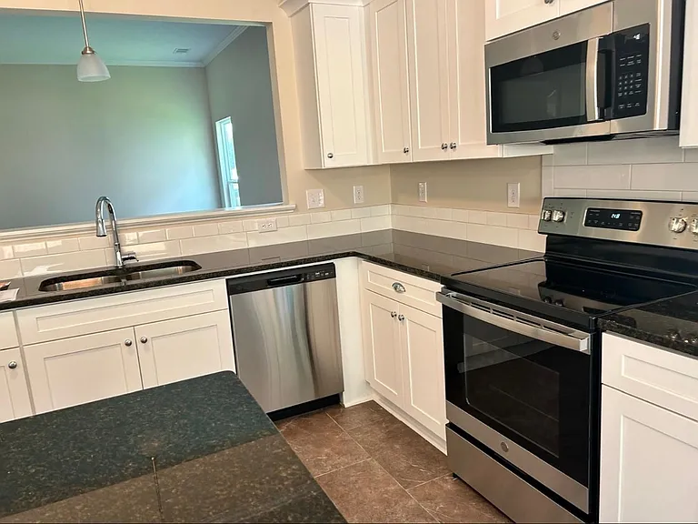 233 Willowton Ln — Photo 9