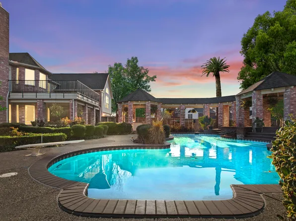 5601 Kingston Ct, Richardson, TX 75082