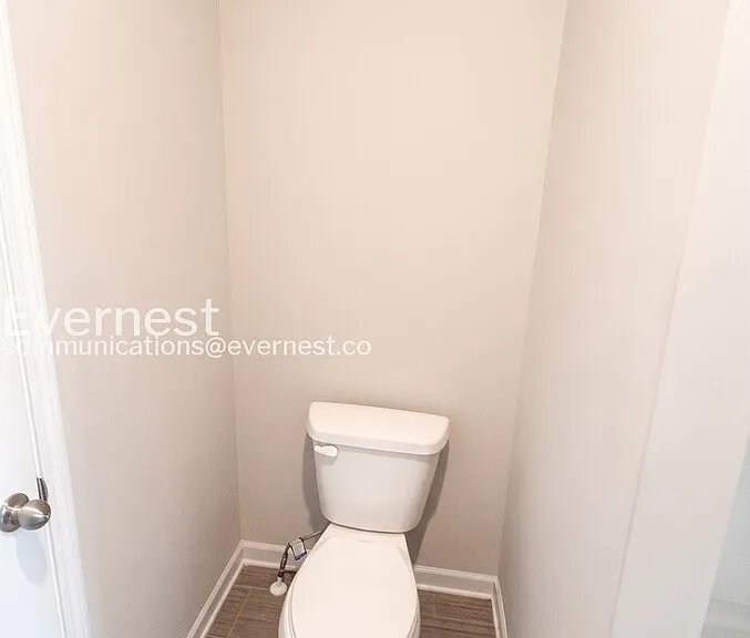 104 Culver St — Photo 7