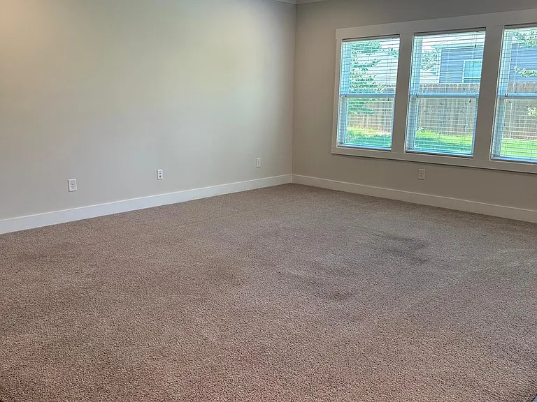14 Larson Dr — Photo 13