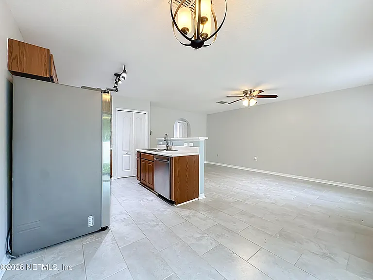 8224 Halls Hammock Ct — Photo 11