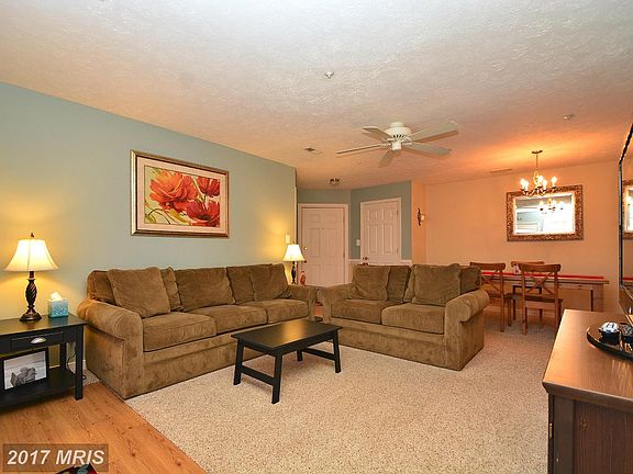 4th image of 200 Clifford Ln Unit 1K