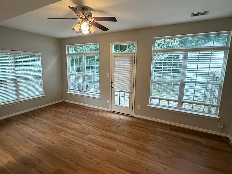 8635 Millstream Dr — Photo 8