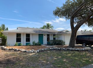 3913 Cochise Ter, Sarasota, FL 34233