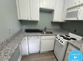 8 Shepherd Ln #1, Chapel Hill, NC 27514