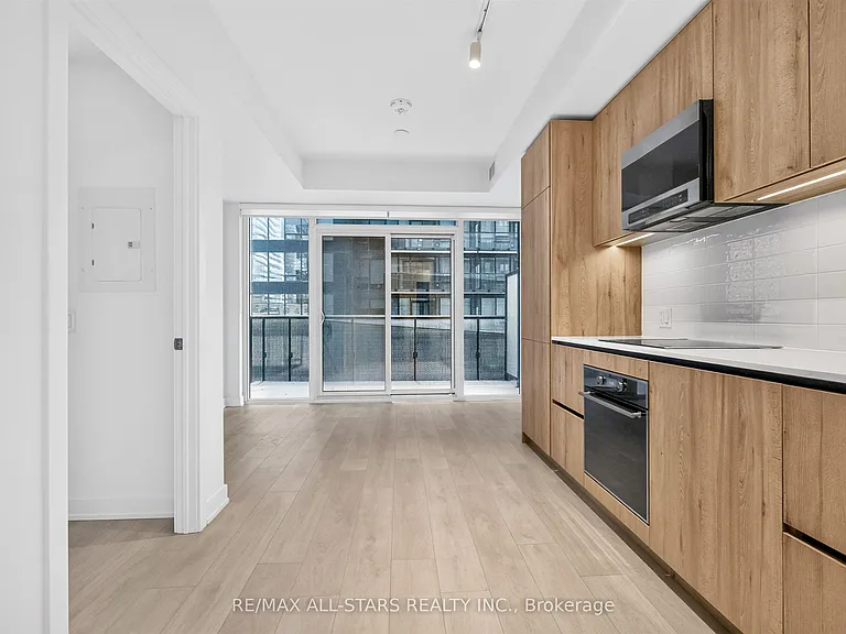127 Broadway Ave #1106 — Photo 4