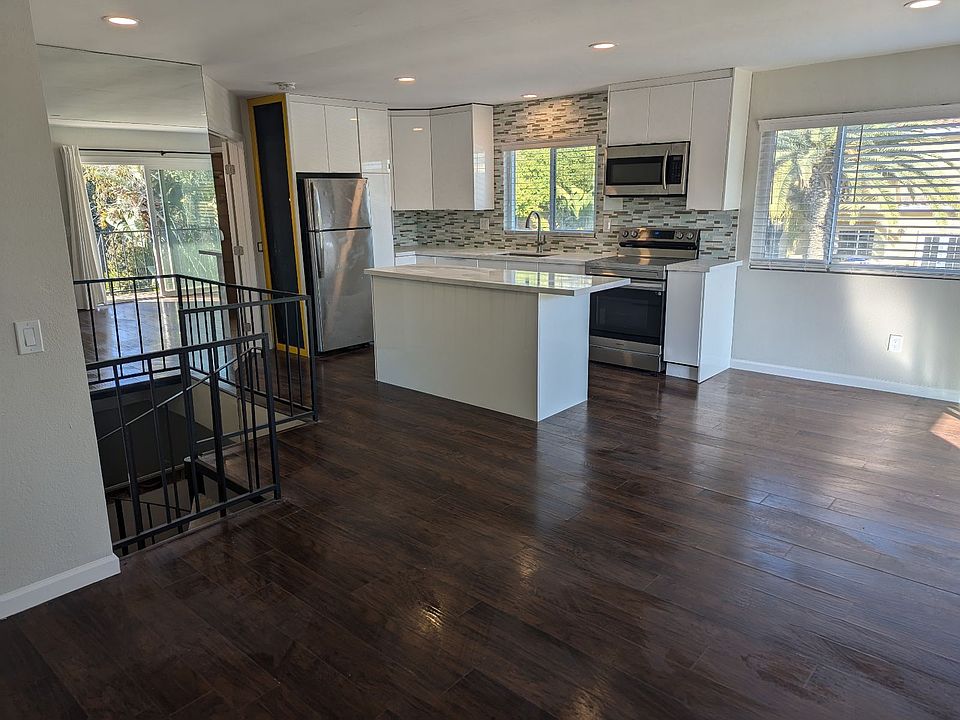 Bright open kitchen, living and dining space!