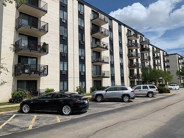 1st image of 9128 W Terrace Dr APT 3N