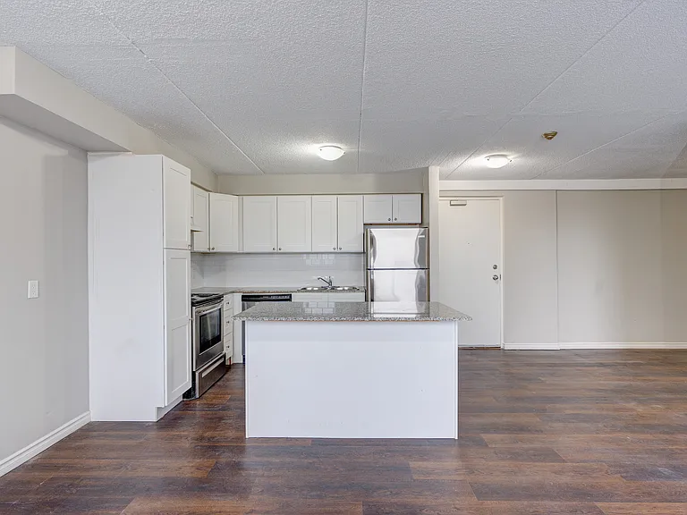 46 Gale Cres — Photo 22