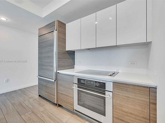 5th image of 1100 S Miami Ave #207