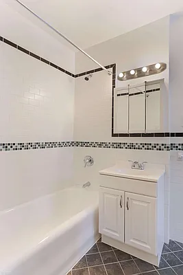 Rented by Citi Habitats | media 27