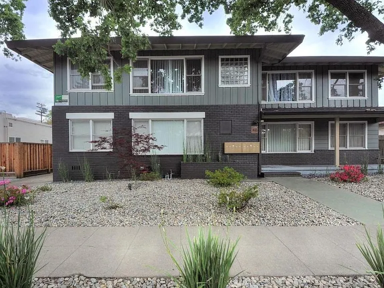 48 Birch St — Photo 1