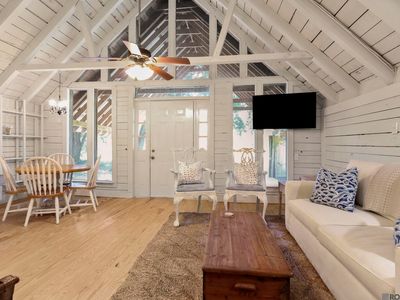 8270 Carver Rd, Saint Francisville, LA, 70775