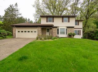 6197 Adacroft Dr SE, Ada, MI 49301