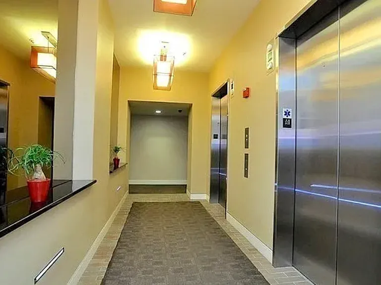 700 Harrison Ave #607 — Photo 12