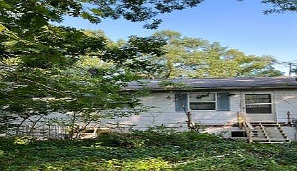 2nd image of 7977 Zimmerman Rd