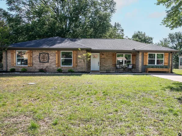 6148 Whispering Ln, Tyler, TX 75707