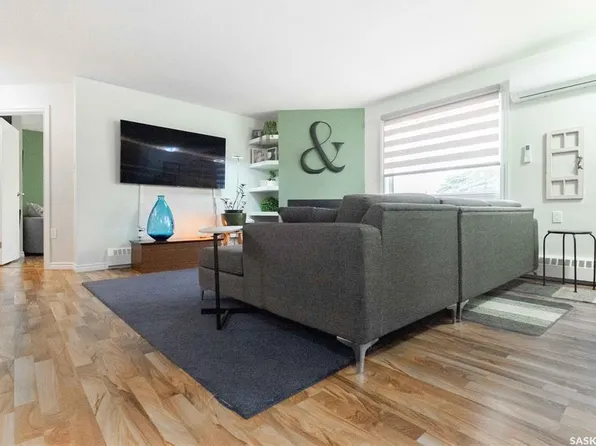 UNIT 202-2911 Harding STREET, Regina, SK S4V 1B9