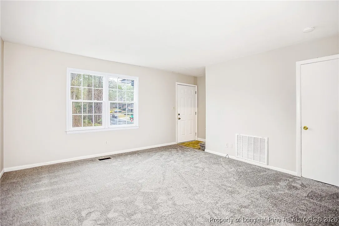 Building Photo - 828 Pilot Ave