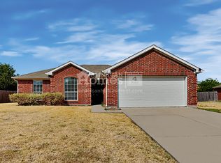 223 Amherst Dr, Forney, TX 75126