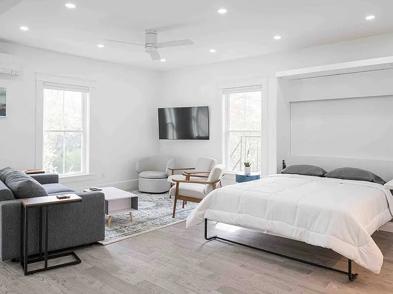 33 Pitt St #4 — Photo 8