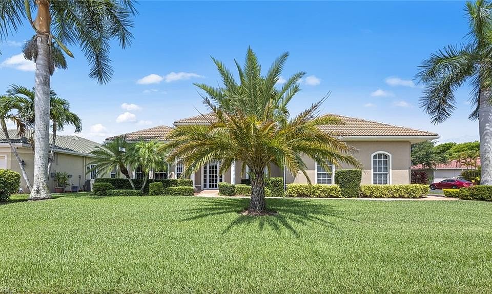 1st image of 24901 FAIRWINDS LN