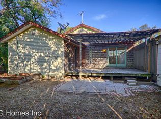 4411 N Grove Ave, Warr Acres, OK 73122