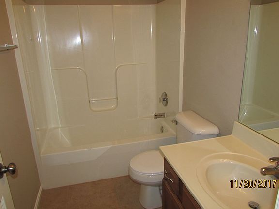 bathroom2