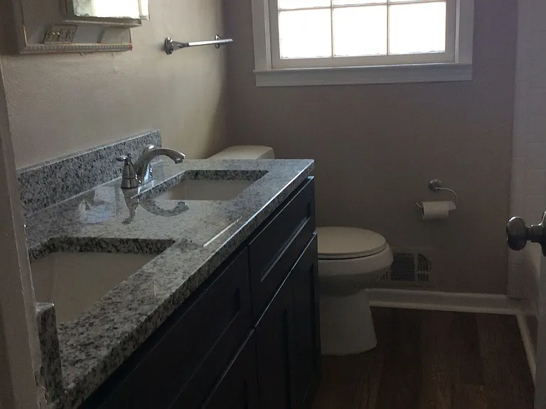 80 Homestead Pl — Photo 10