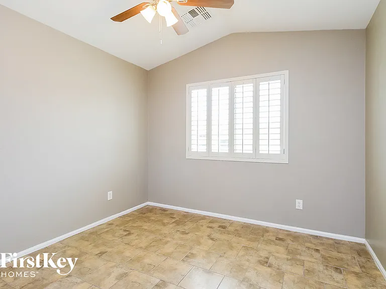 4350 E Coal St — Photo 11