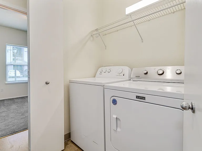 Mist Wood Apartments — Photo 36