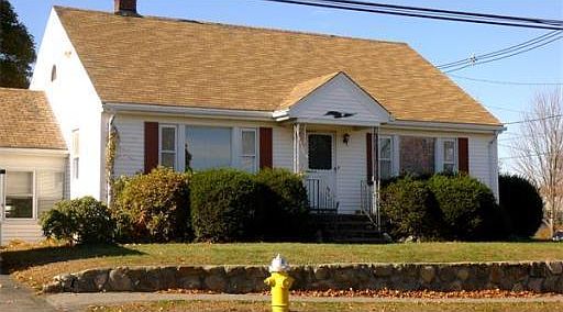 1st image of 114 Margin St