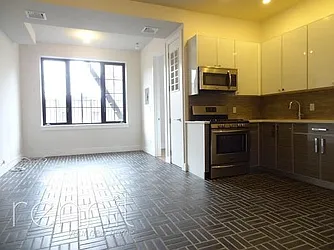 Rented by Rennit Inc.