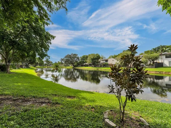 6709 SW 113th Ave, Miami, FL 33173