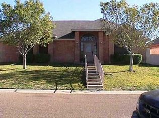 8707 Chris Ln, Laredo, TX 78045
