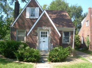 11375 Balfour Rd, Grosse Pointe, MI 48224