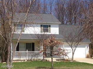 140 Nicole Dr, Brooklyn, MI
